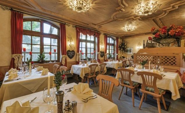 Landgasthaus & Hotel Kurfer Hof Bad Endorf Luaran gambar